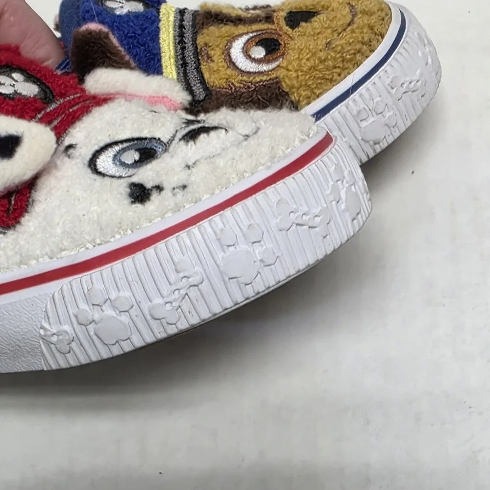 Paw Patrol Characters Toddler Kids Fleece Slip-On Sneakers Size 5 Fuzzy